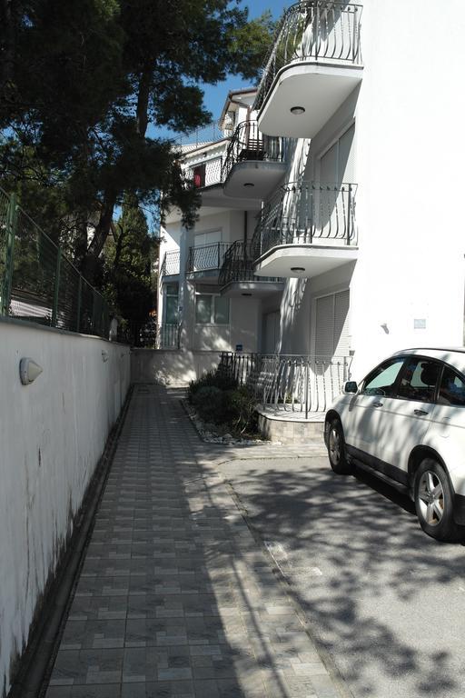 Apartments Laci Crikvenica Bagian luar foto