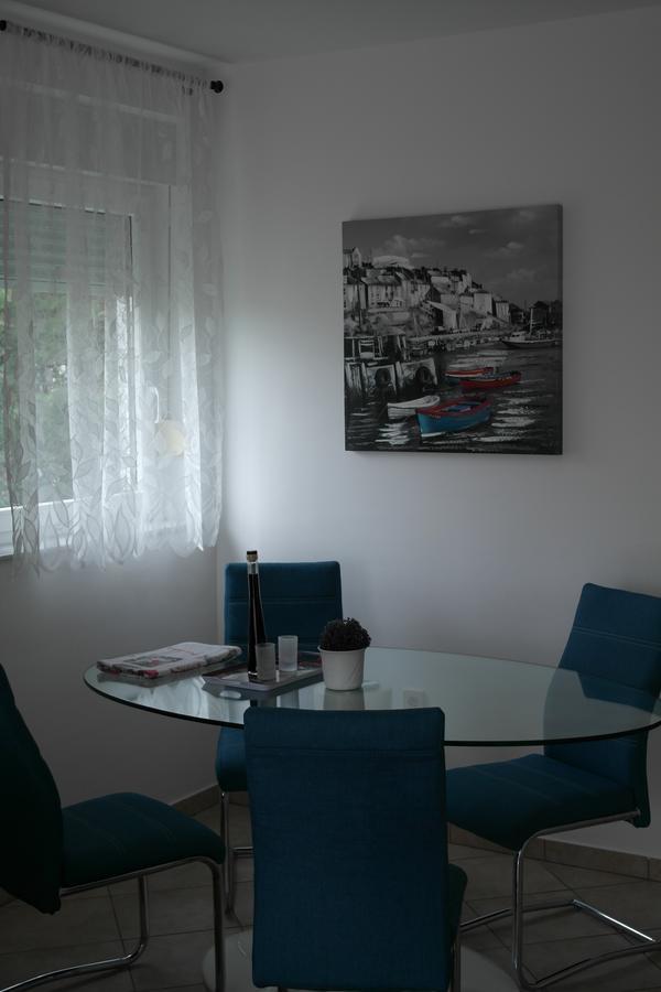 Apartments Laci Crikvenica Bagian luar foto